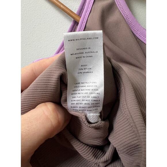 Wilo the Label athletic top women's size M - Picture 3 of 3